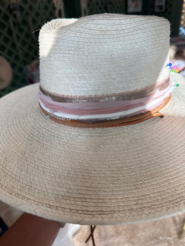 Oak hat with blush neutrals. JOHANNNA