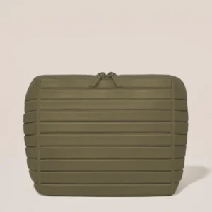 The vicuna traveller