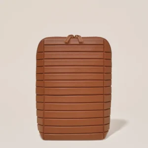 The Vicuna Brush Traveller - Fold-Down Makeup Bag - Parallelle